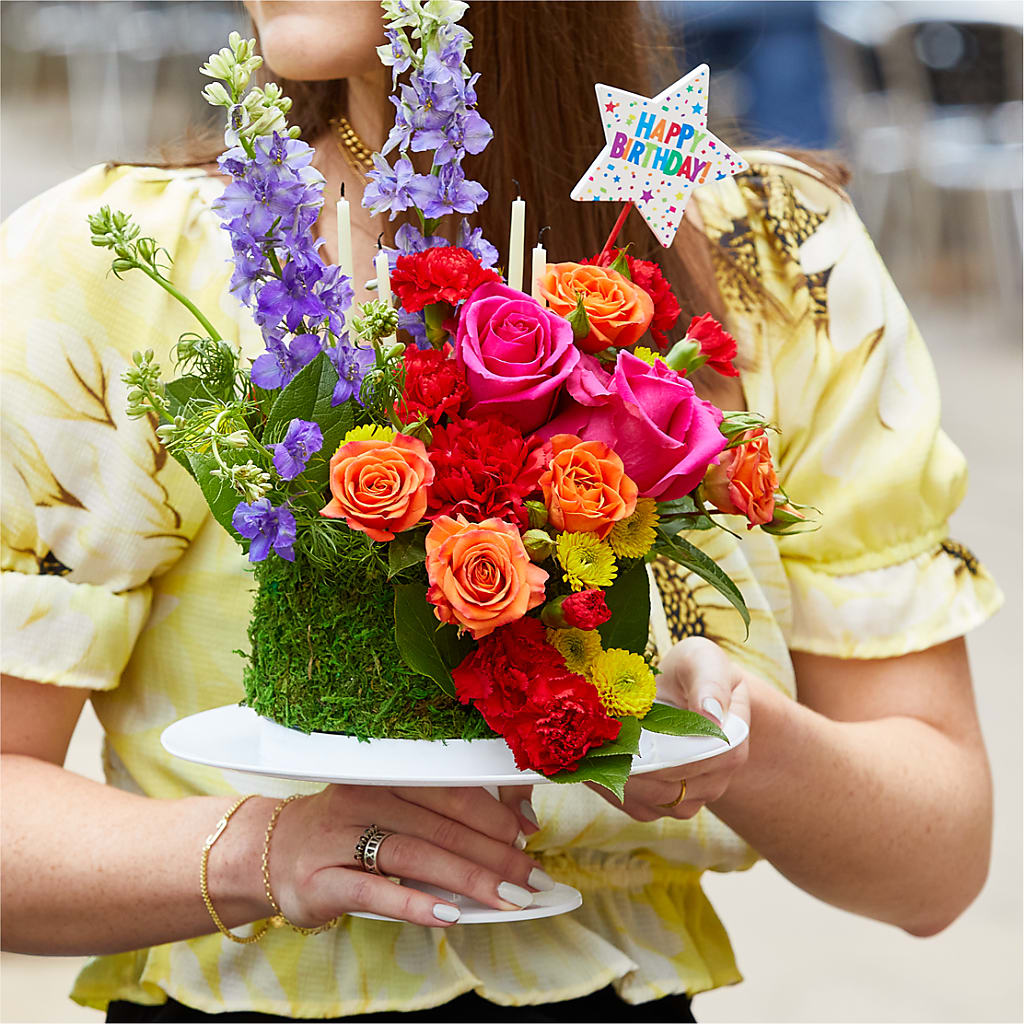 Best Year Yet Floral Cake – Gathered Blooms By Emily, Fairburn GA