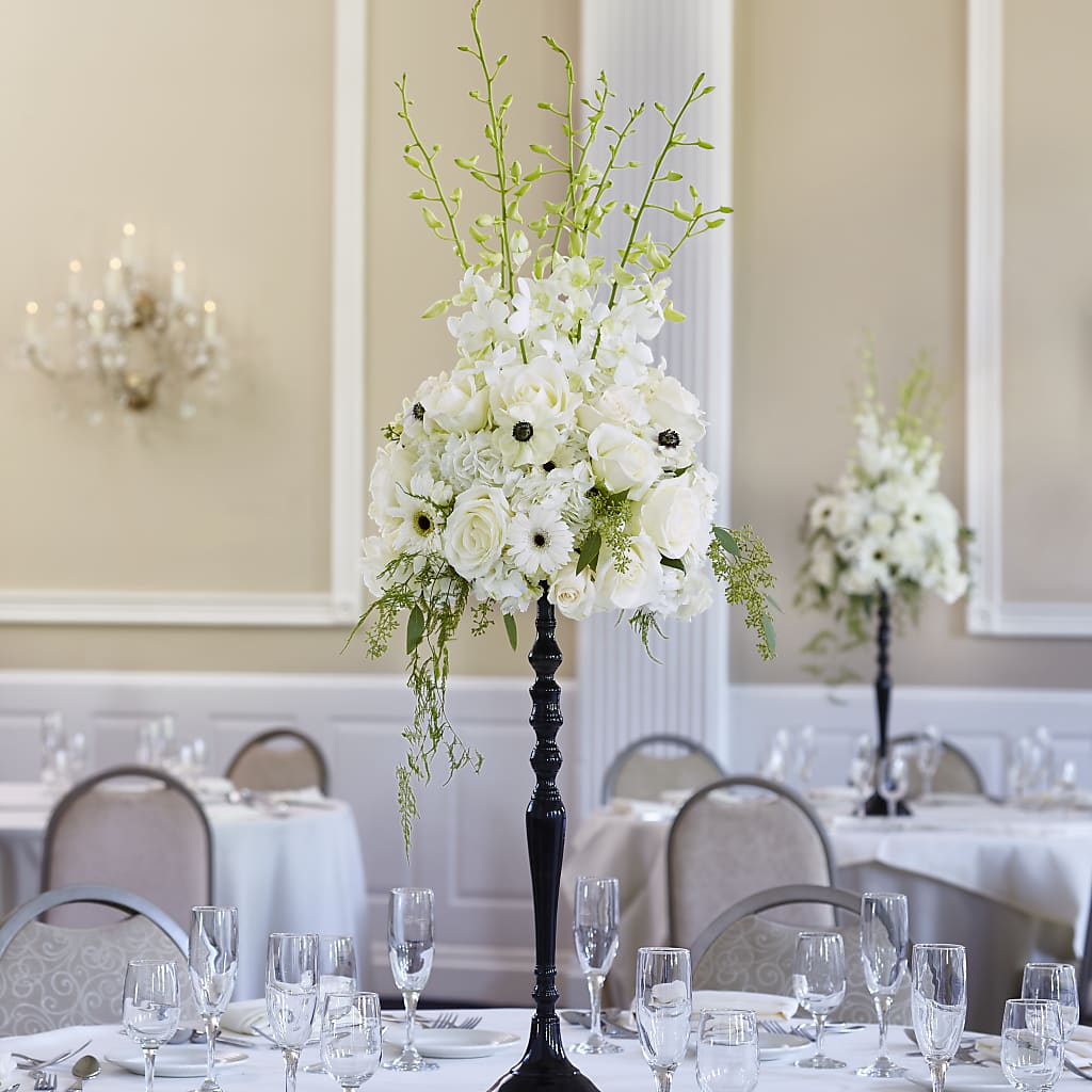 Regency Centerpiece – Gathered Blooms By Emily, Fairburn GA