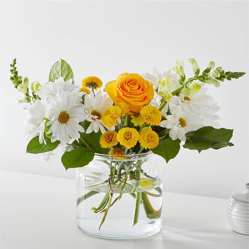 Sun Salutation Bouquet –  Gathered Blooms By Emily, Fairburn GA