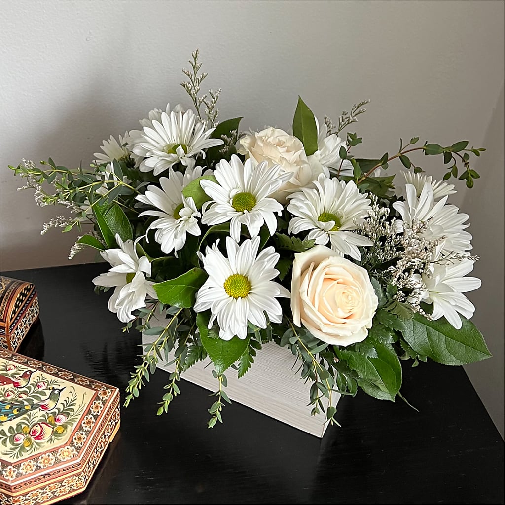 Fresh Linen Box Bouquet –  Gathered Blooms By Emily, Fairburn GA