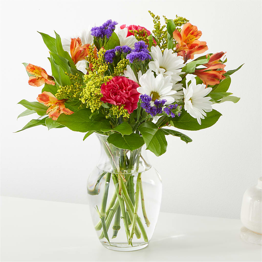 Oopsie Daisy Bouquet –  Gathered Blooms By Emily, Fairburn GA