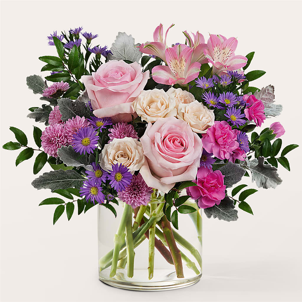 Light as a Feather Bouquet –  Gathered Blooms By Emily, Fairburn GA