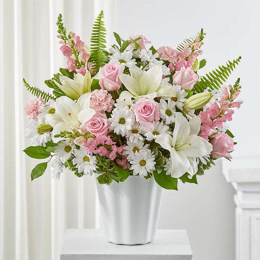 Soft Touch Tabletop Basket –  Gathered Blooms By Emily, Fairburn GA