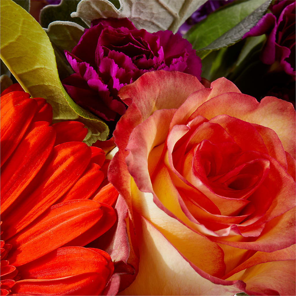 Sangria Bouquet –  Gathered Blooms By Emily, Fairburn GA