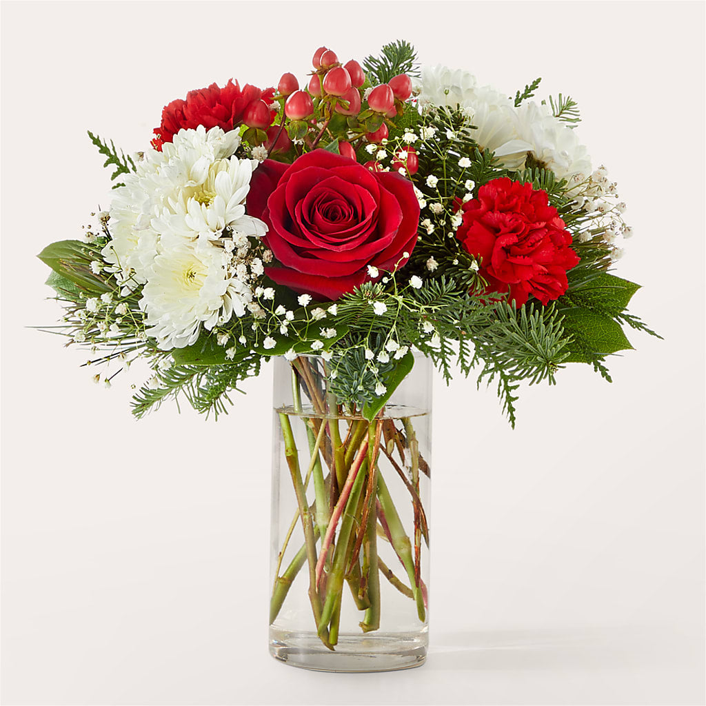 Chance of Flurries Bouquet –  Gathered Blooms By Emily, Fairburn GA