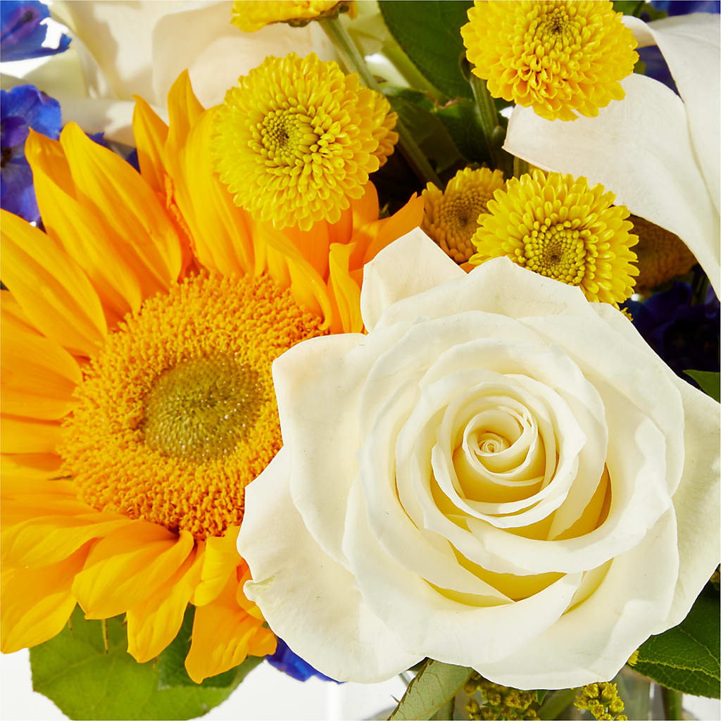 Stargazing Bouquet –  Gathered Blooms By Emily, Fairburn GA
