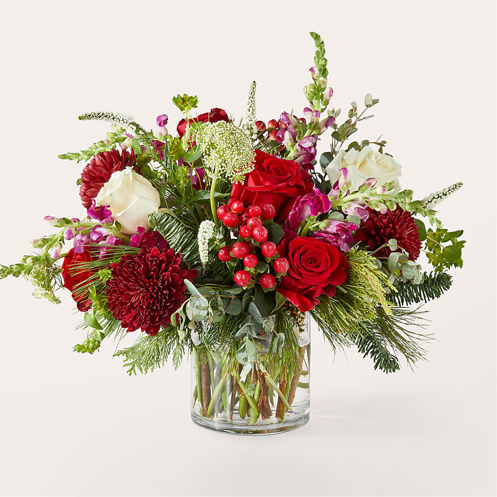 Cranberry Fizz Bouquet –  Gathered Blooms By Emily, Fairburn GA