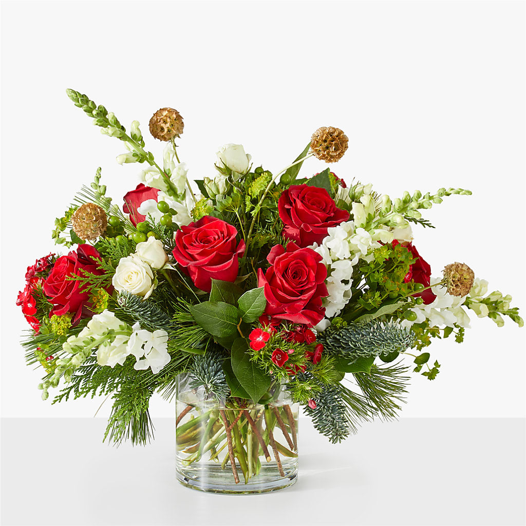 Deck the Halls Bouquet –  Gathered Blooms By Emily, Fairburn GA