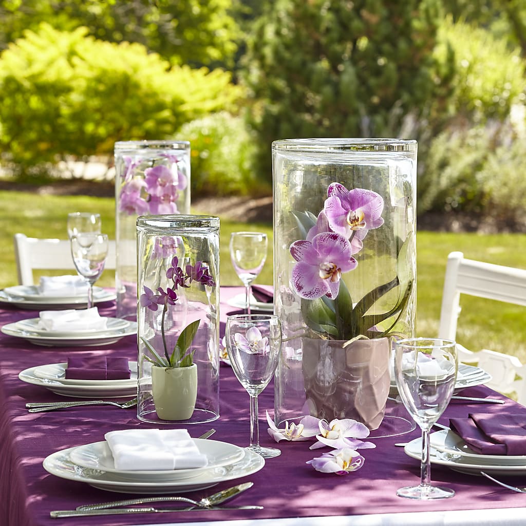 Dramatic Garden Centerpiece –  Gathered Blooms By Emily, Fairburn GA