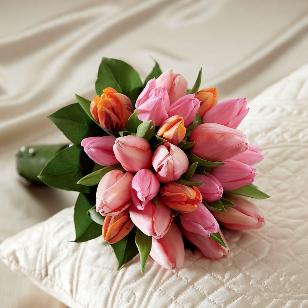 Embraceable Bouquet –  Gathered Blooms By Emily, Fairburn GA