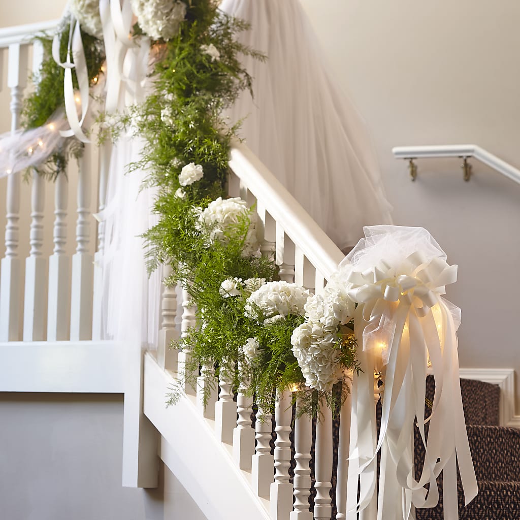 Champagne Dreams Garland –  Gathered Blooms By Emily, Fairburn GA